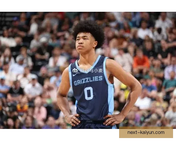 曼城小将Foden展现惊人直塞球精度，表现亮眼助力球队创造得分机会