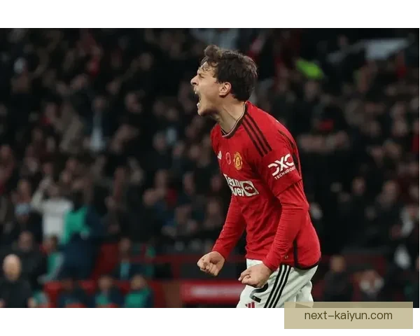 滕哈赫球队防守模式分析：状态回暖，防线表现稳健